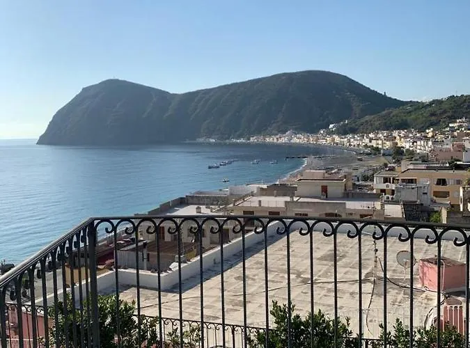Oltremare Aparthotel Lipari (Isola Lipari)