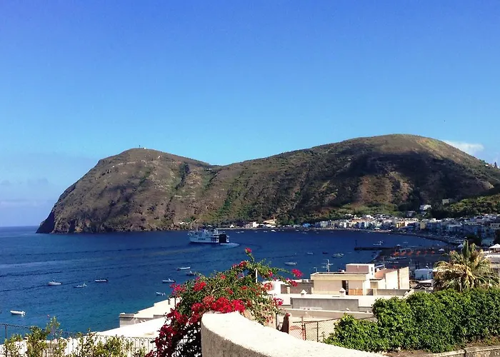 Oltremare Lipari (Isola Lipari)