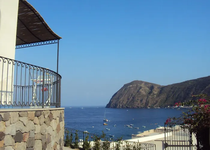 Oltremare Lipari (Isola Lipari)